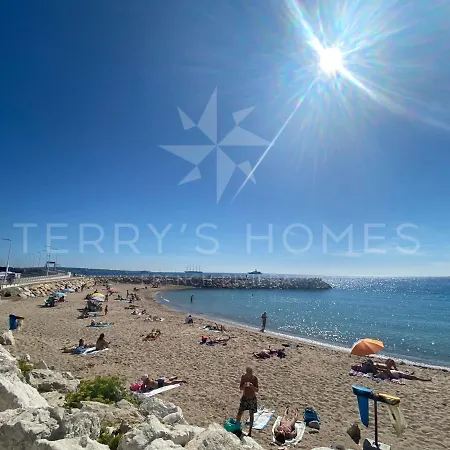 Conny By Terry's Homes Apartament Cannes